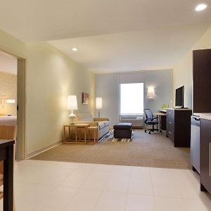 One-Bedroom King Suite Non-Smoking